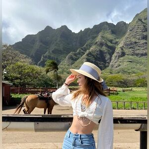 Meet your Posher, Louise